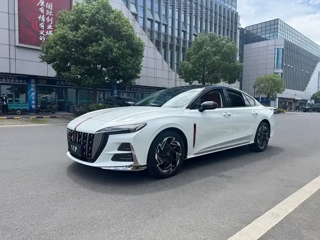 Hongqi H6 — фото 1