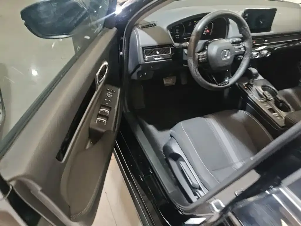 Honda Civic — фото 5