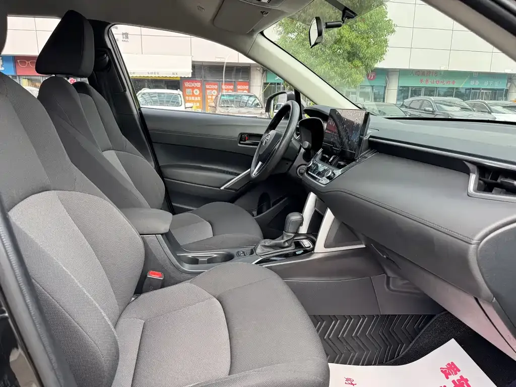Toyota Frontlander 2024 из CN, фото 5