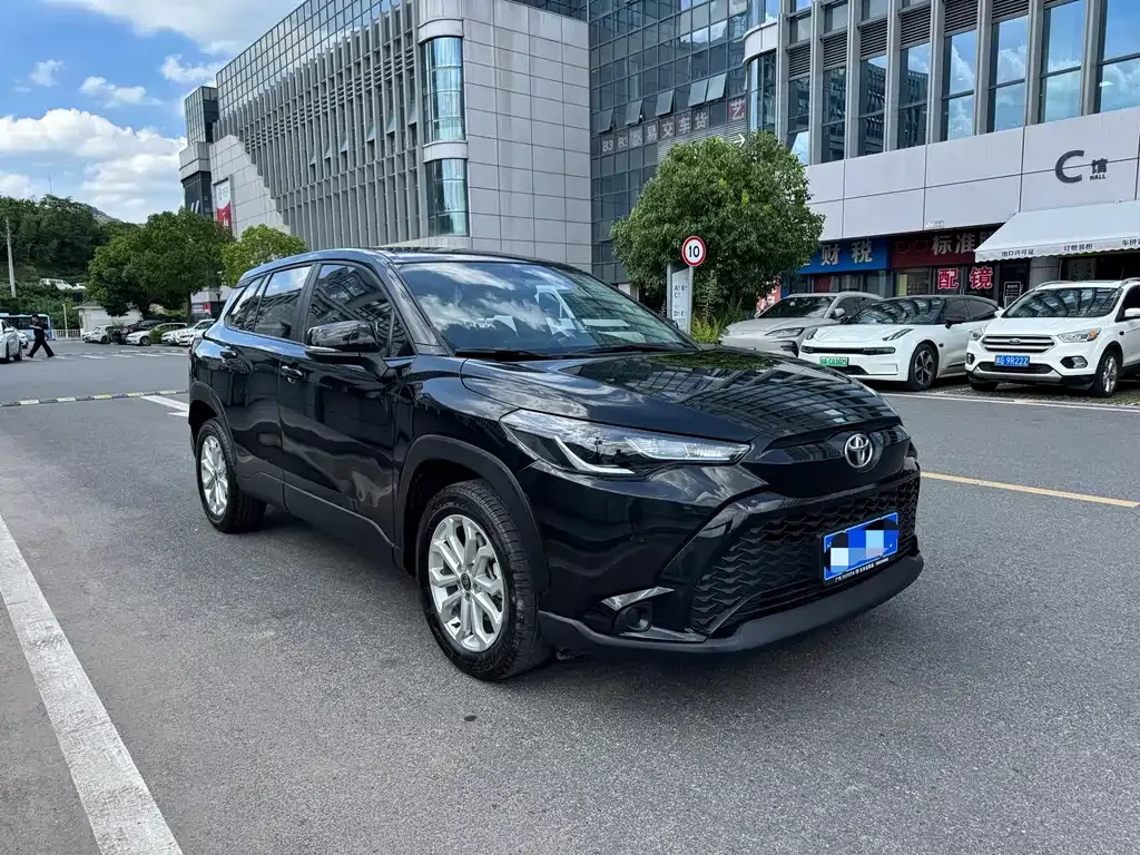 Toyota Frontlander 2024 из CN, фото 8