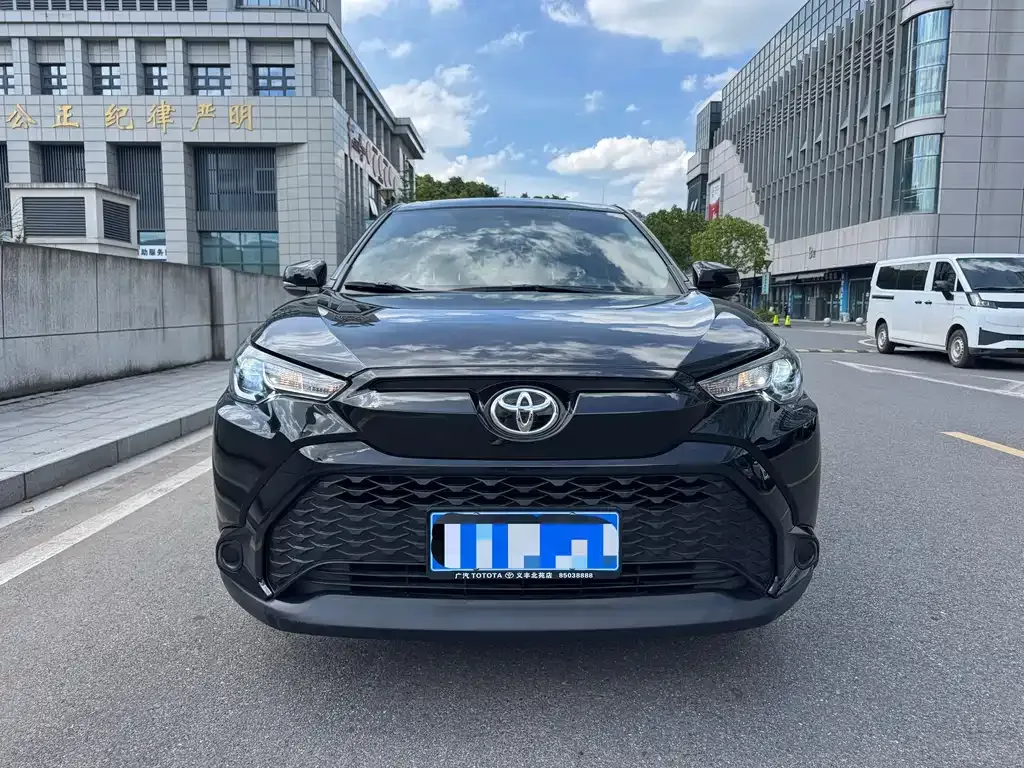 Toyota Frontlander 2024 из CN, фото 10