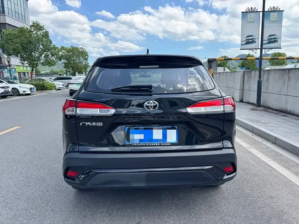 Toyota Frontlander 2024 из CN, фото 7