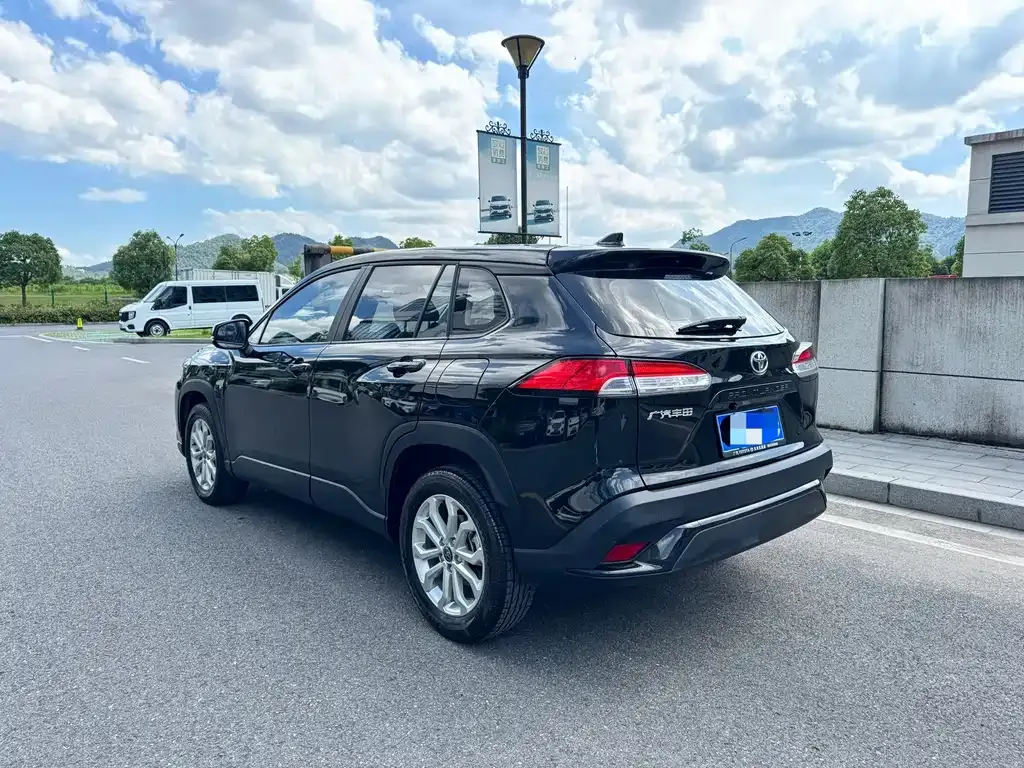 Toyota Frontlander 2024 из CN, фото 6