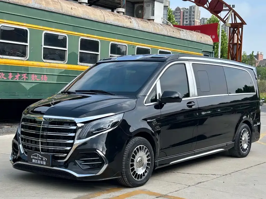 Mercedes-Benz Vito — фото 1