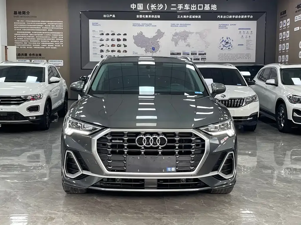 Audi Q3 — фото 2