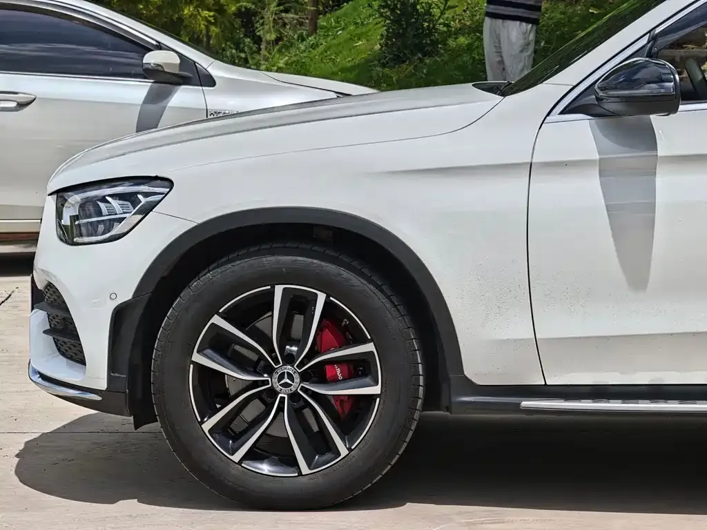 Mercedes-Benz GLC — фото 2
