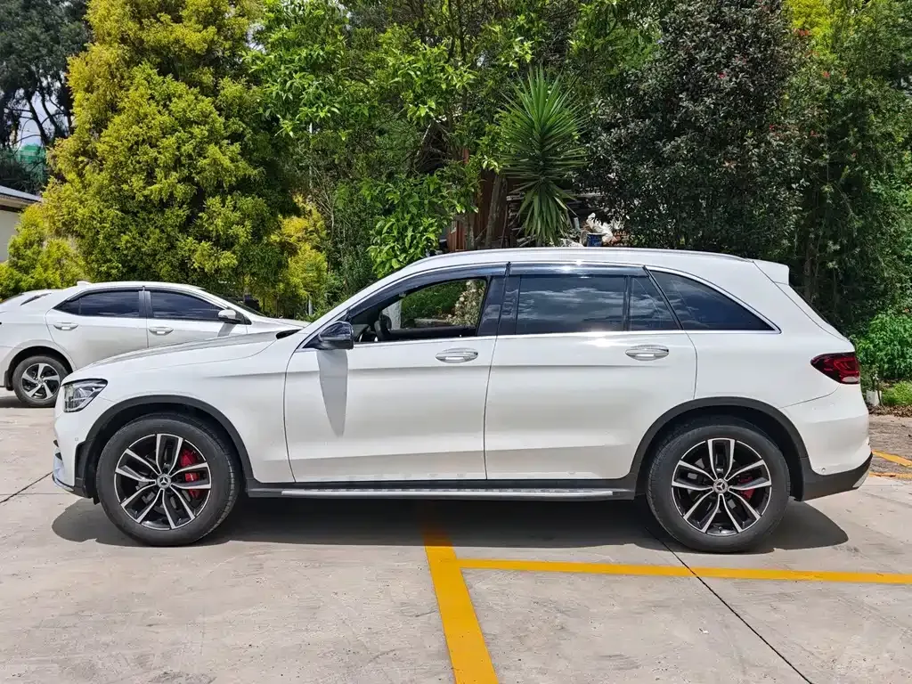 Mercedes-Benz GLC — фото 10