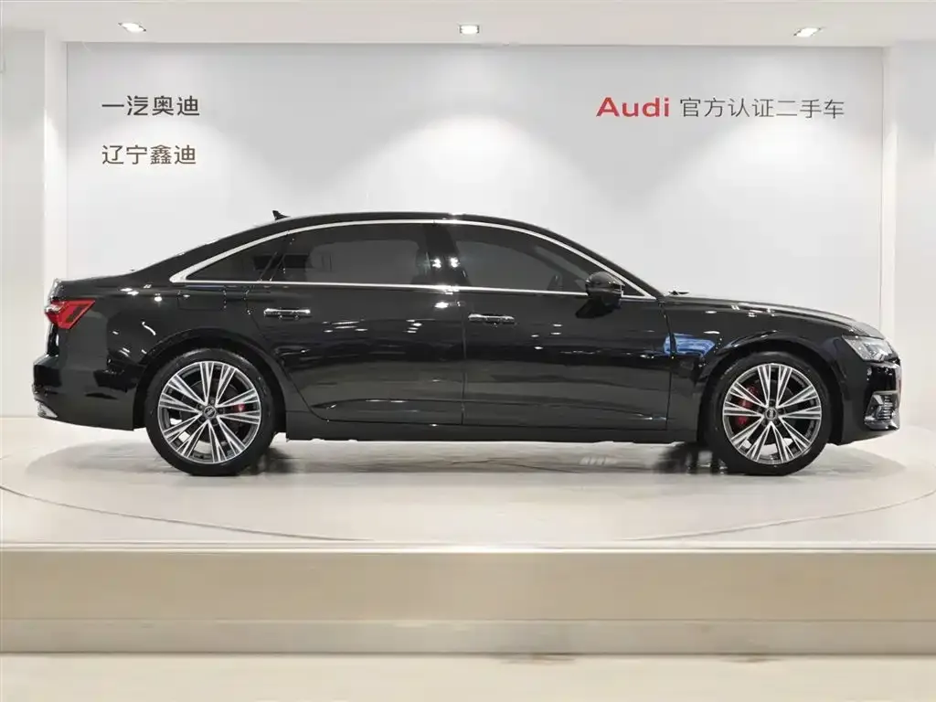 Audi A6L — фото 2