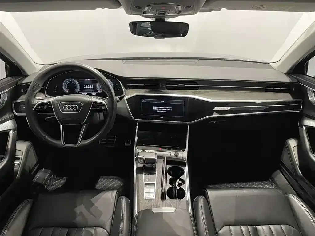 Audi A6L — фото 6