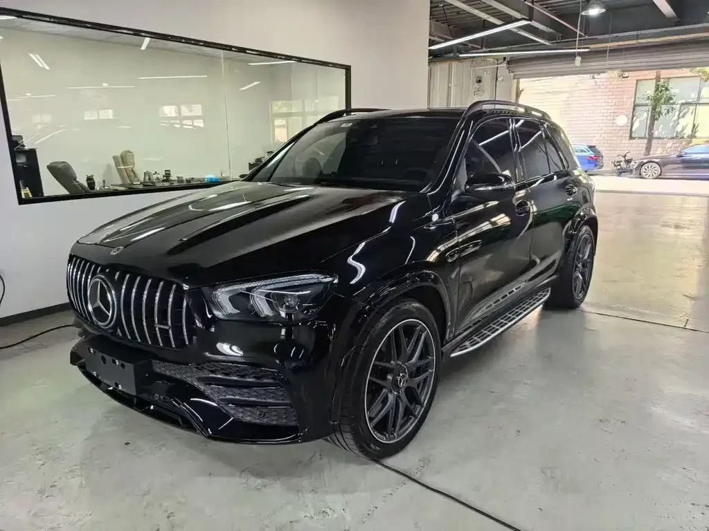 Mercedes-Benz GLE AMG — фото 1
