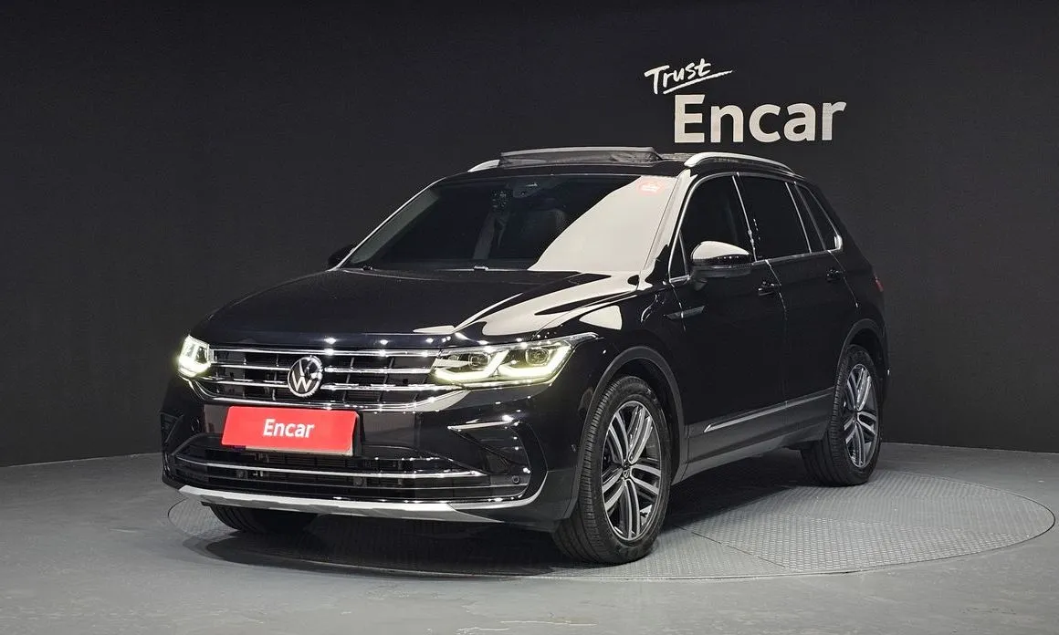 Volkswagen Tiguan — фото 1