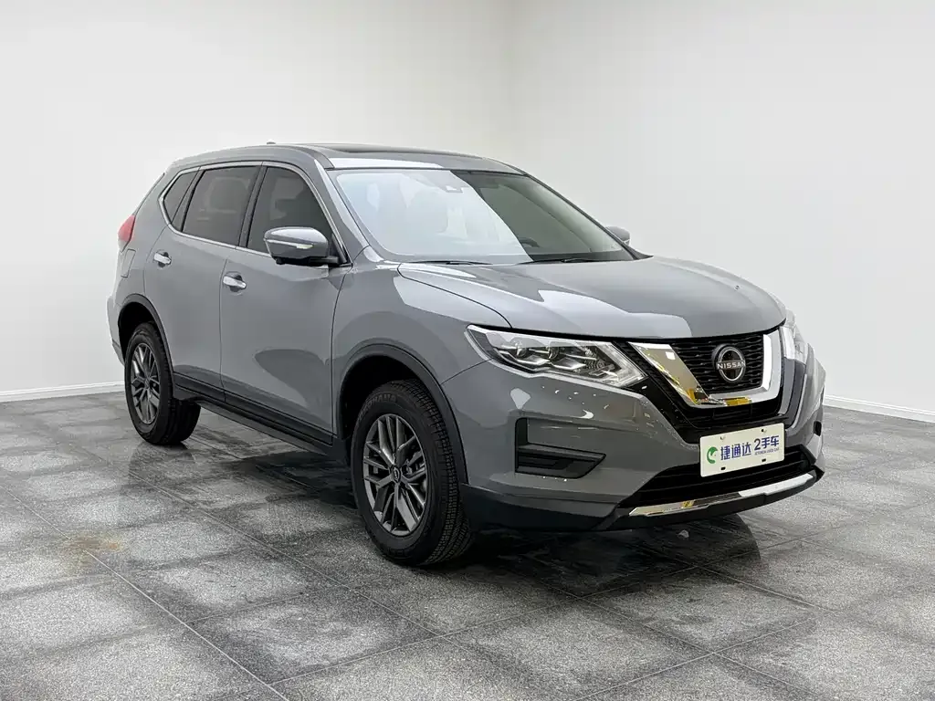 Nissan X-Trail — фото 10