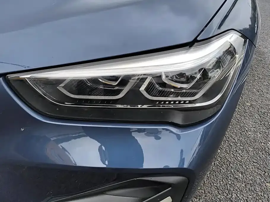 BMW X1 — фото 2