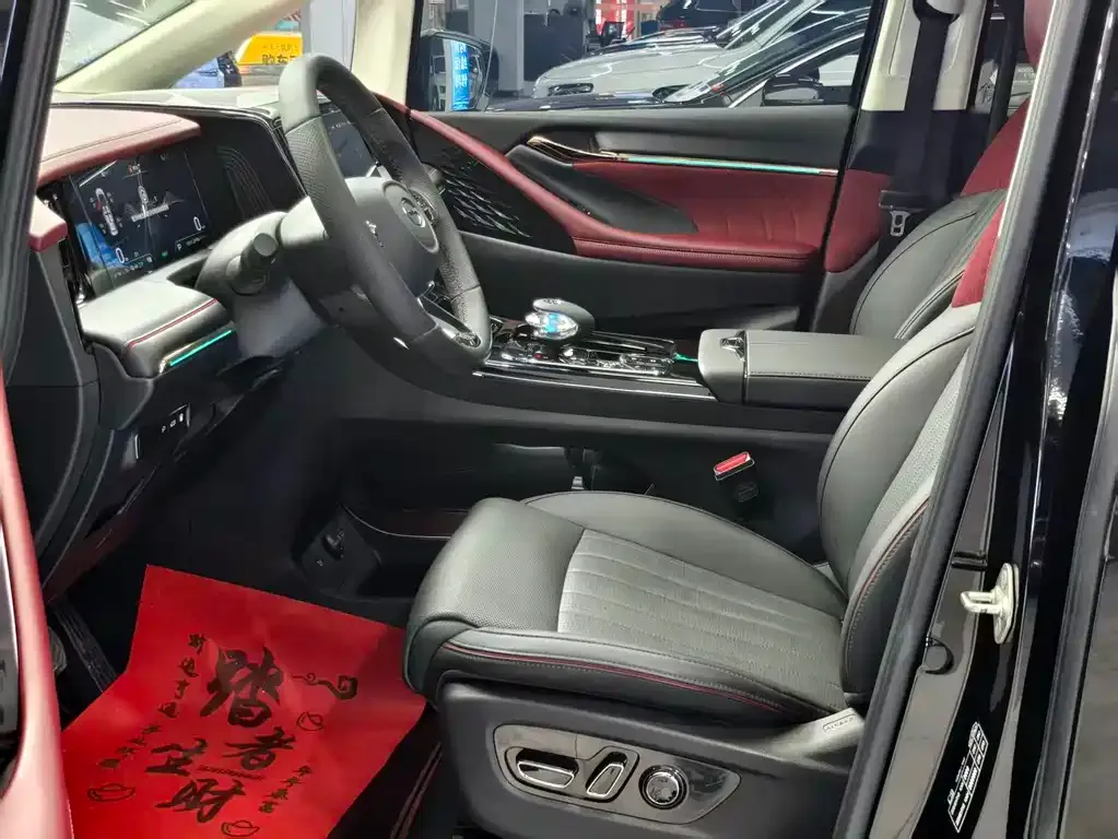 GAC Motor Trumpchi E9 — фото 7
