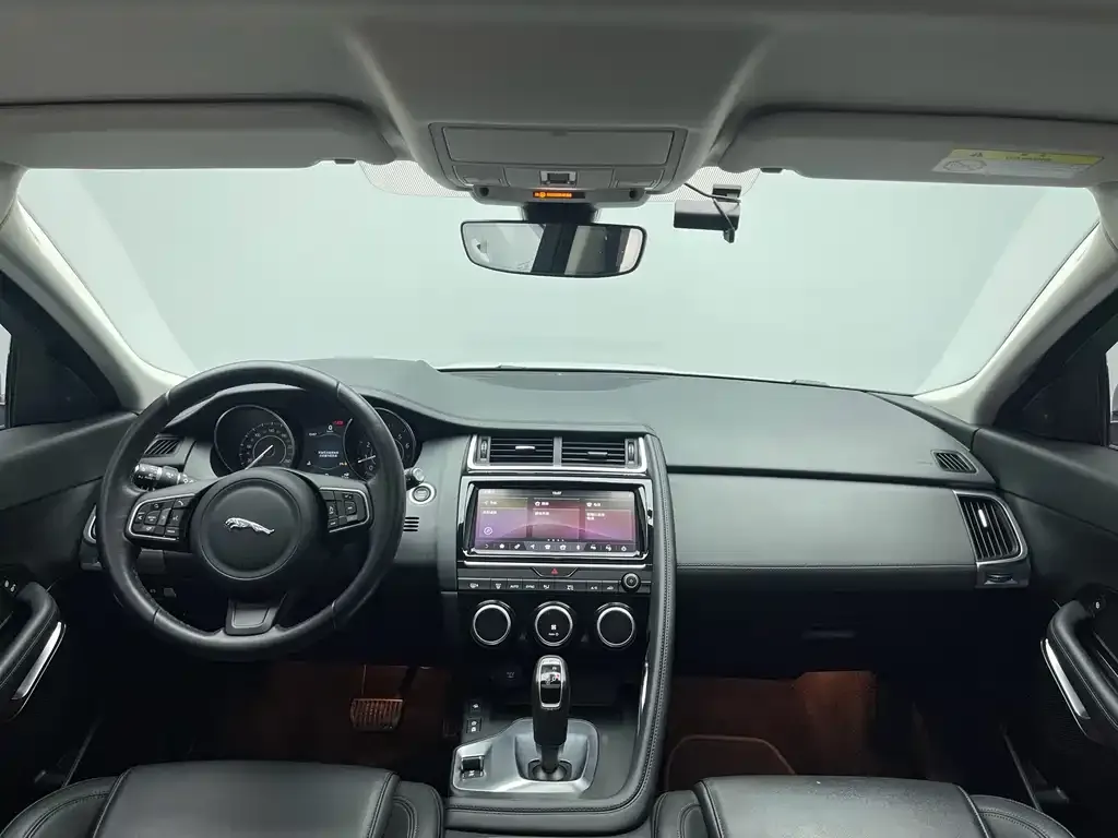 Jaguar E-PACE 2021 из CN, фото 9