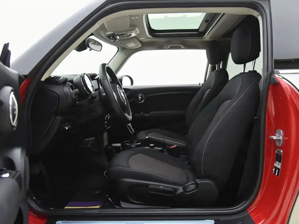 MINI Cooper (3-door) 2023 из CN, фото 7