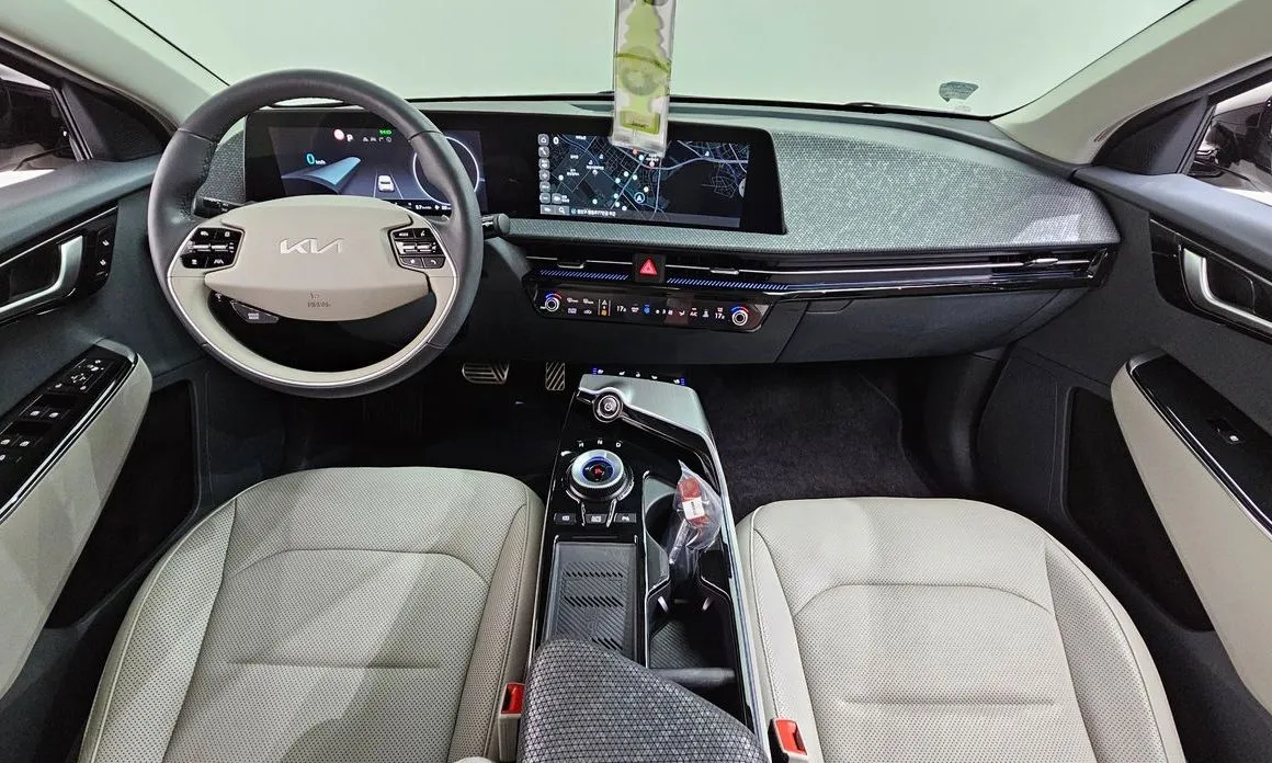 Kia EV6 — фото 6