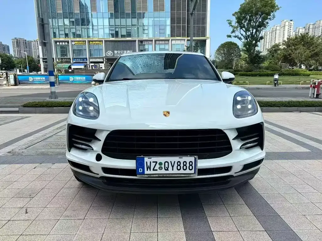 Porsche Macan — фото 6