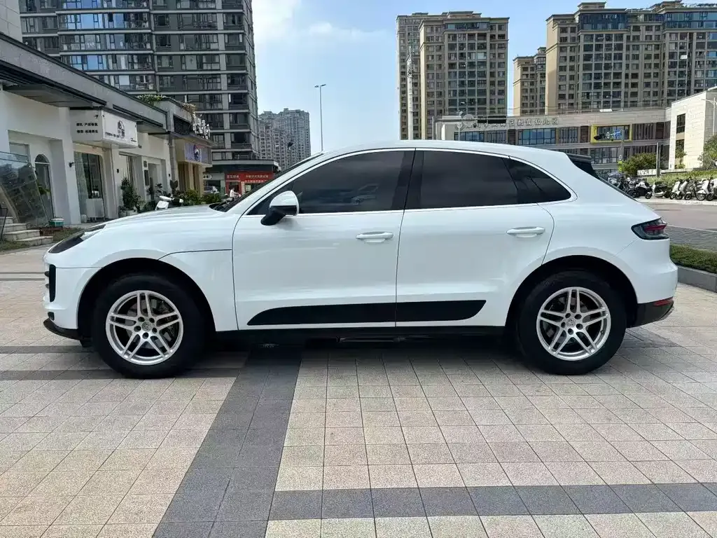 Porsche Macan — фото 4