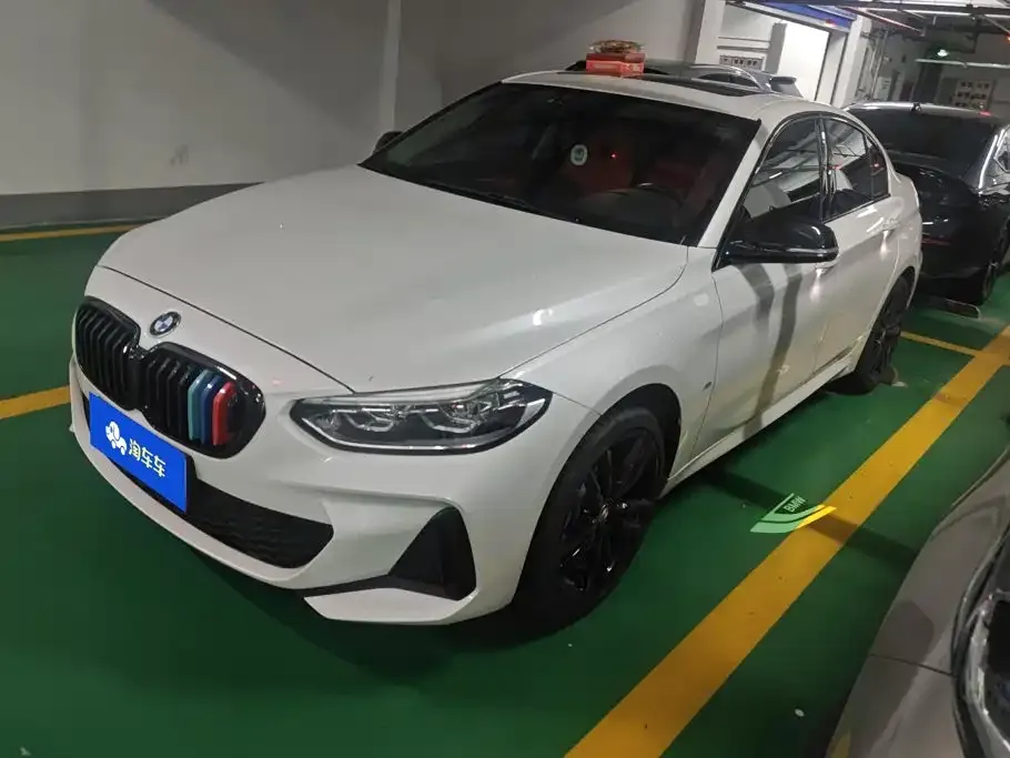 BMW 1 Series — фото 1
