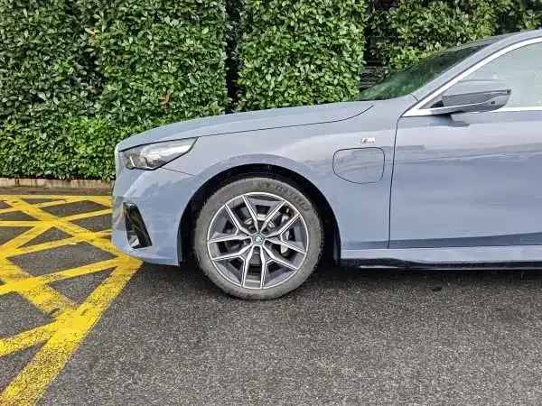 BMW i5 2024 из CN, фото 8