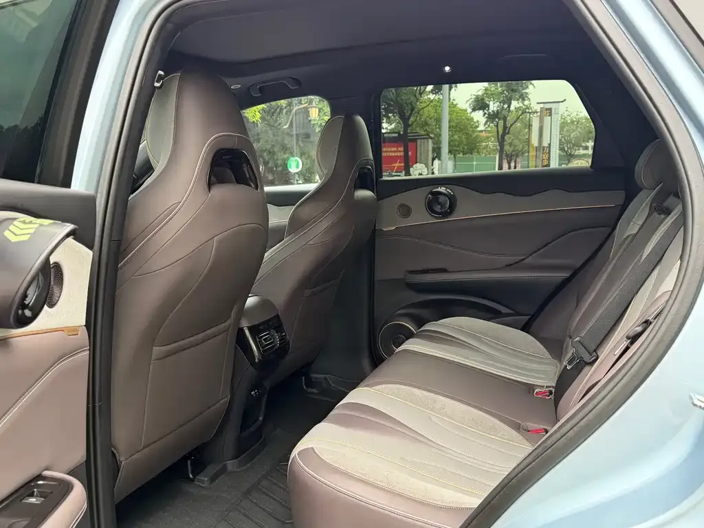 BYD Frigate 07 2023 из CN, фото 6