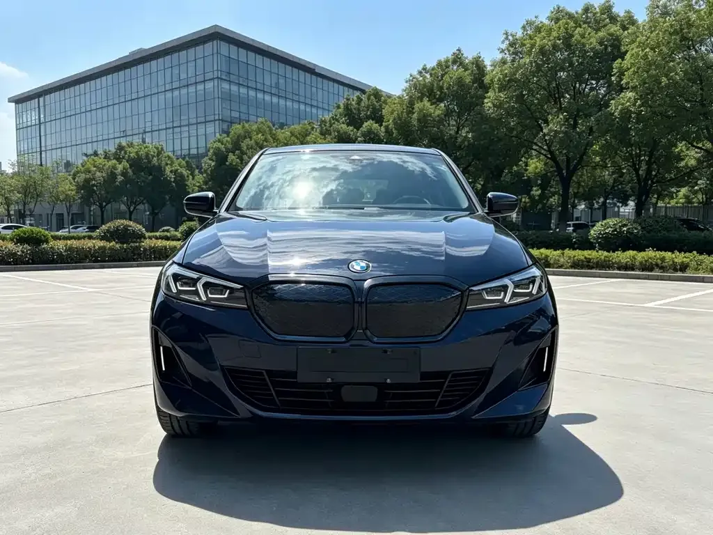 BMW i3 — фото 3