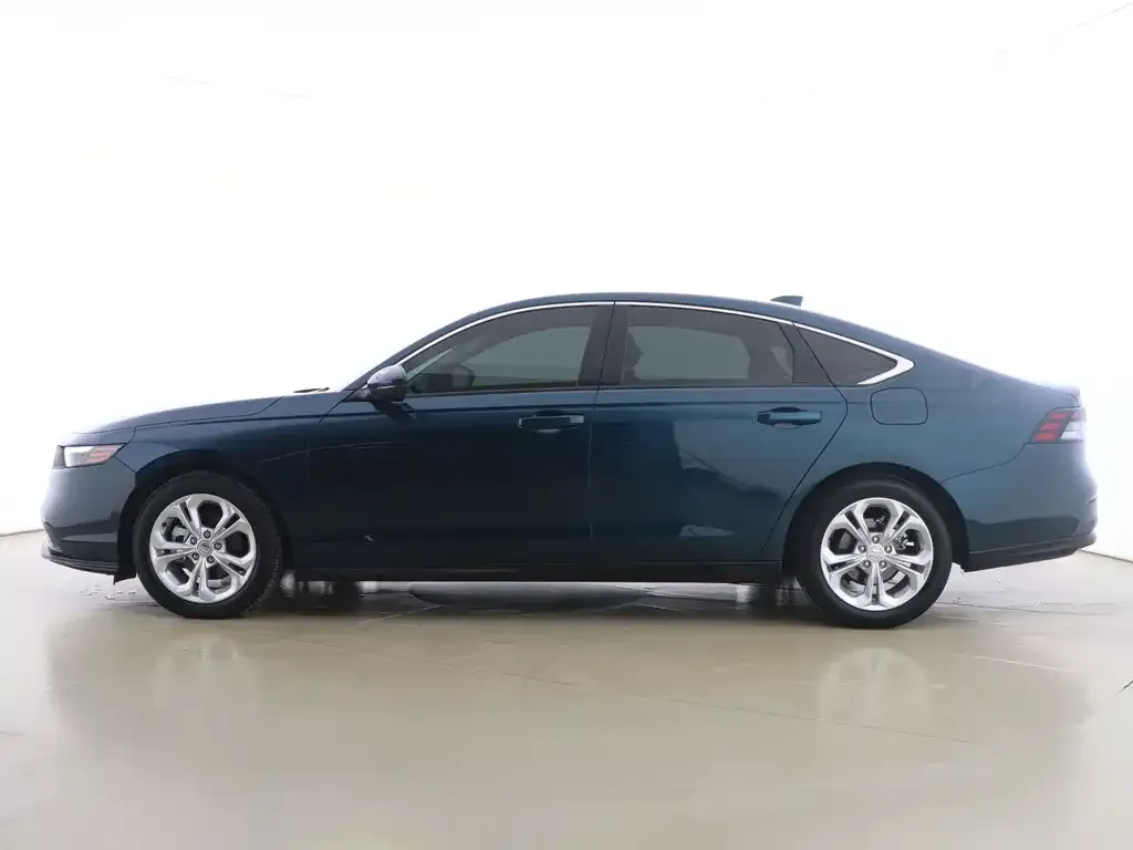 Honda Accord 2024 из CN, фото 4