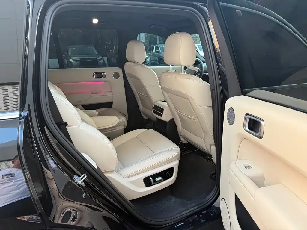 Li Auto L8 2023 из CN, фото 8