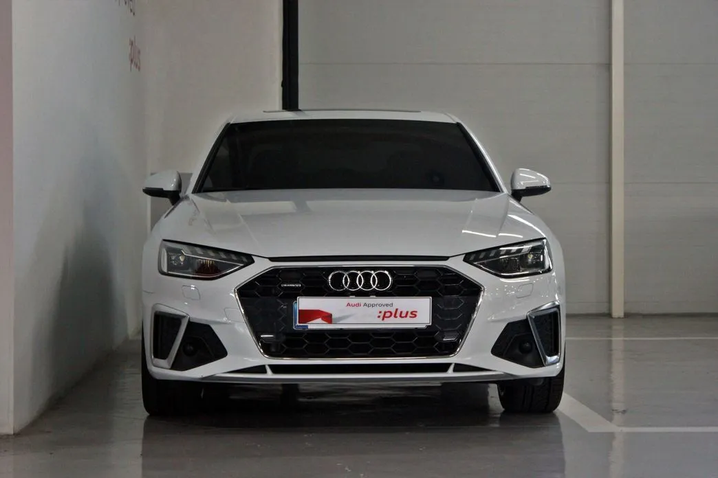 Audi A4 — фото 2