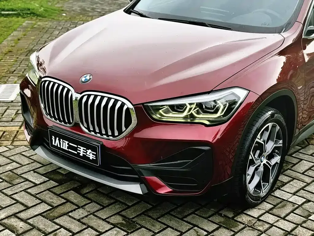 BMW X1 — фото 10