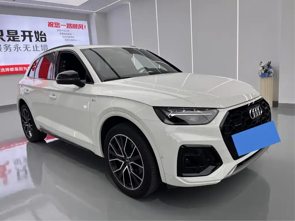 Audi Q5L 2024 из CN, фото 2