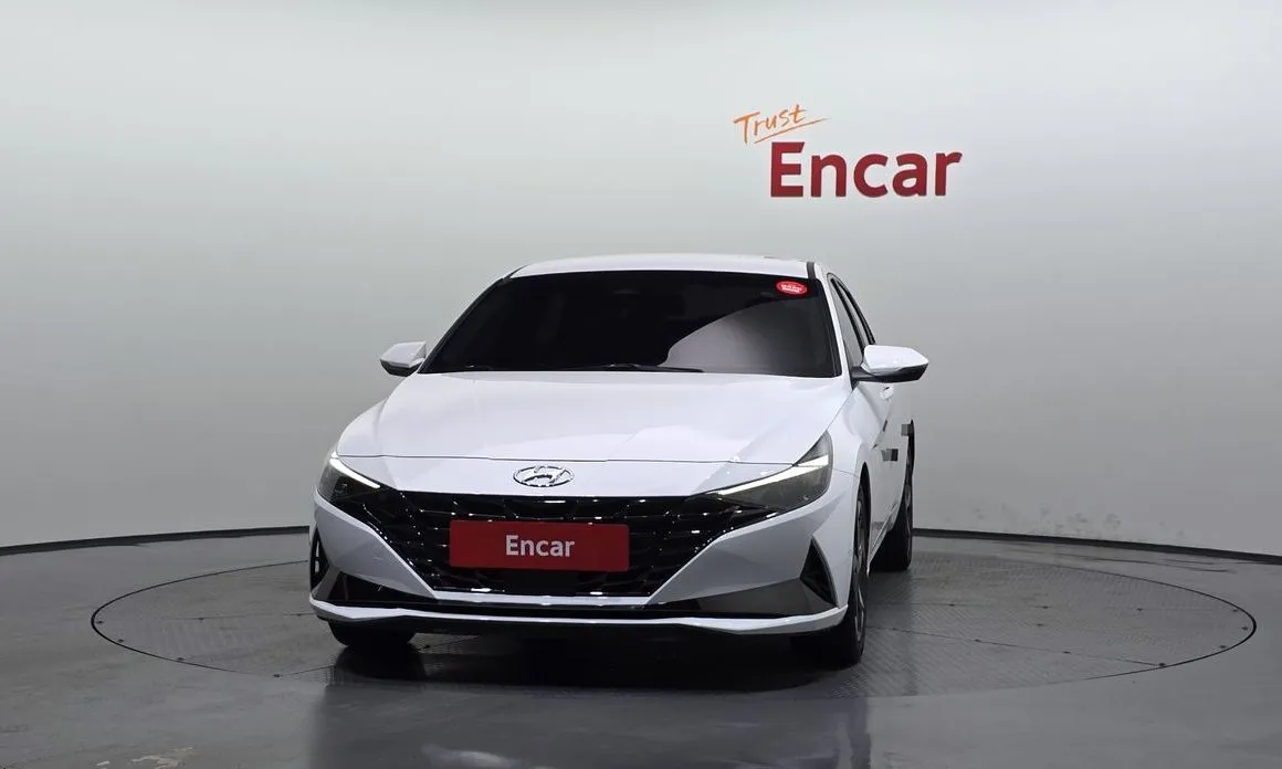 Hyundai AVANTE — фото 2