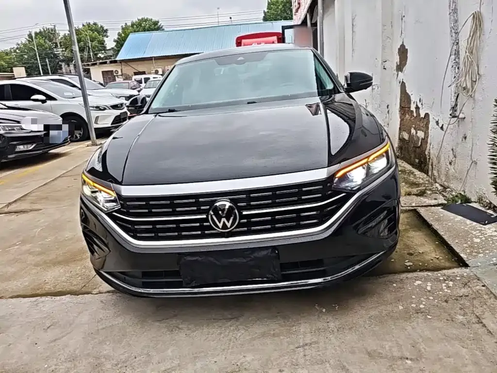Volkswagen Passat — фото 9