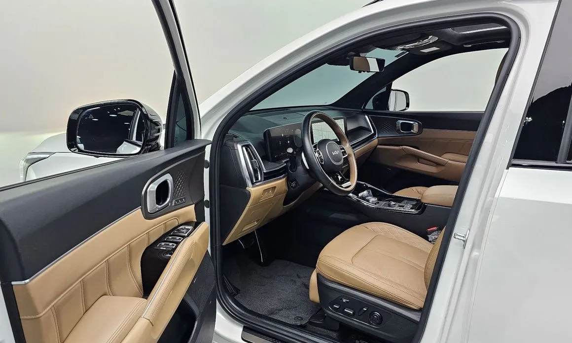 Kia Sorento — фото 8