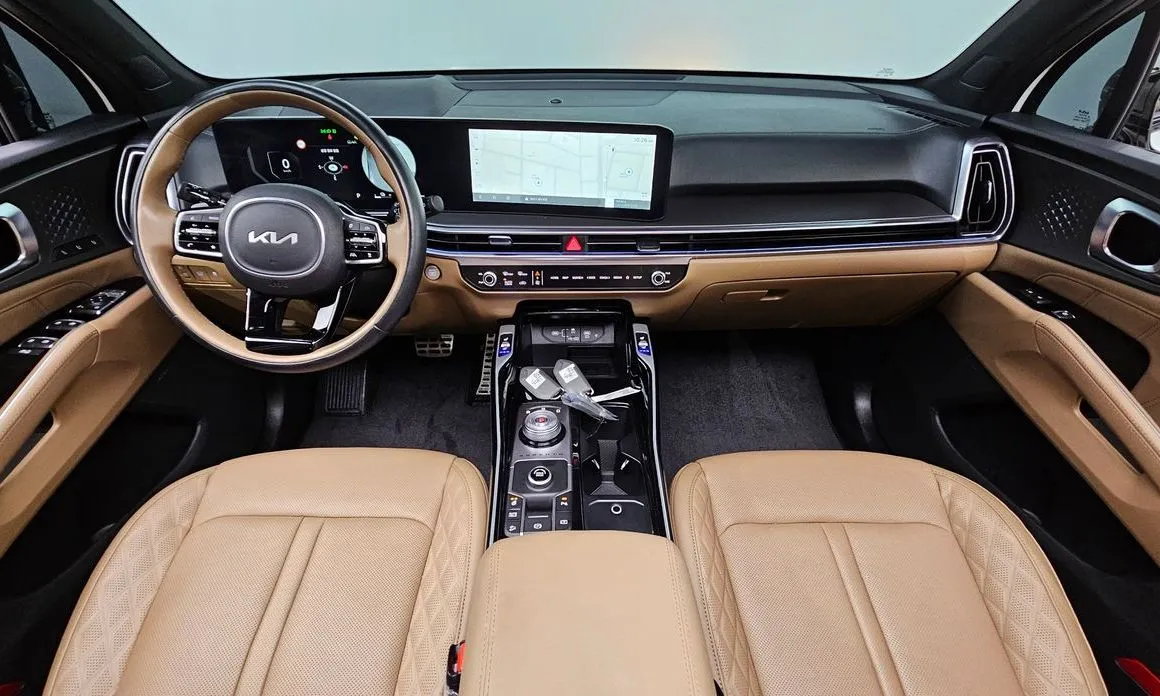 Kia Sorento — фото 7