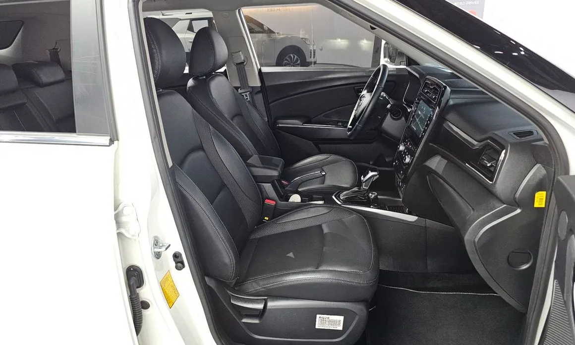 KG Mobility (Ssangyong) TIBOLI 2021 из KR, фото 5