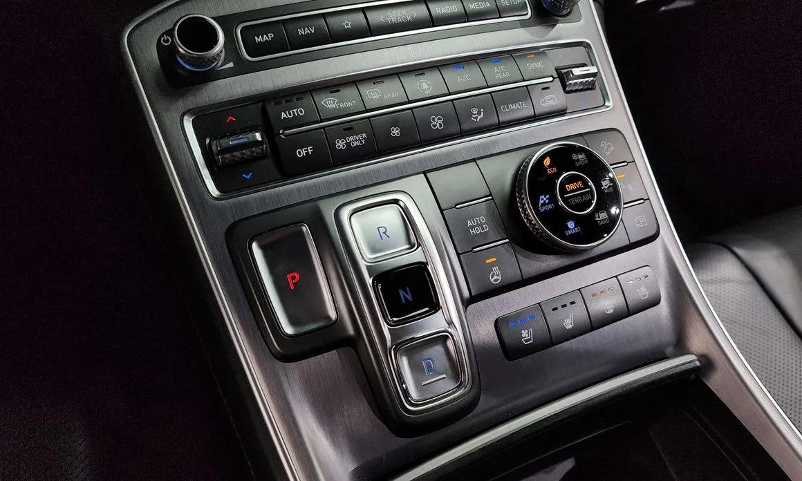 Hyundai Santafe — фото 6