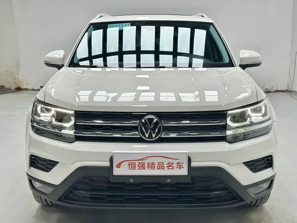 Volkswagen Tharu — фото 5