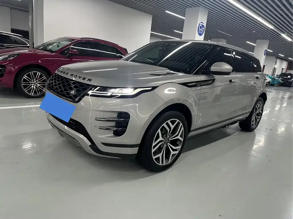 Land Rover Evoque — фото 1
