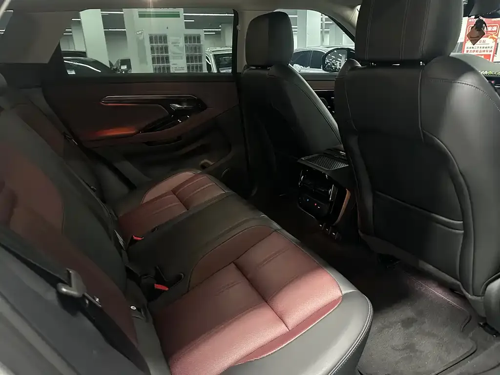 Land Rover Evoque — фото 6