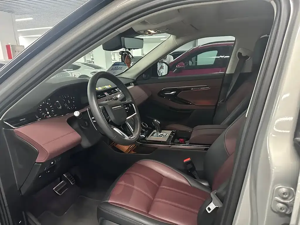 Land Rover Evoque — фото 5
