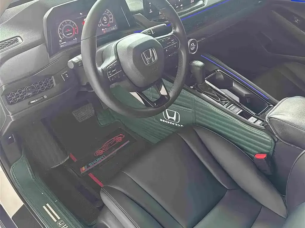 Honda Accord — фото 4