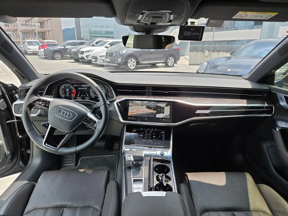 Audi A7 2021 из KR, фото 4