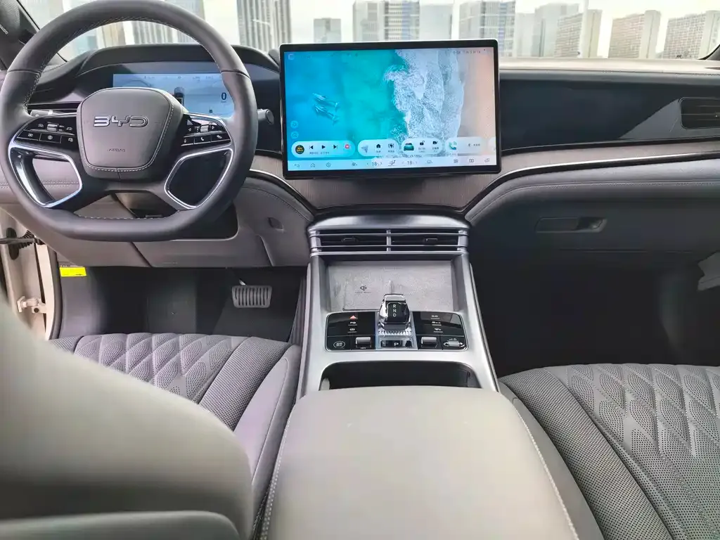 BYD Seal — фото 6
