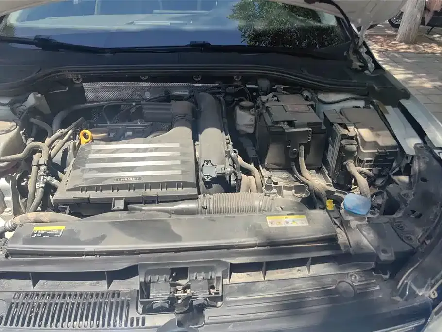 Volkswagen Golf 2022 из CN, фото 9