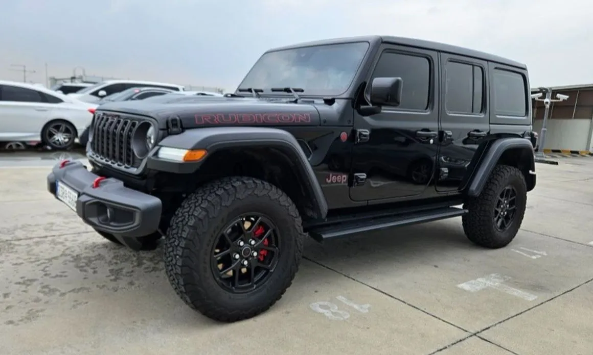 Jeep Wrangler — фото 9