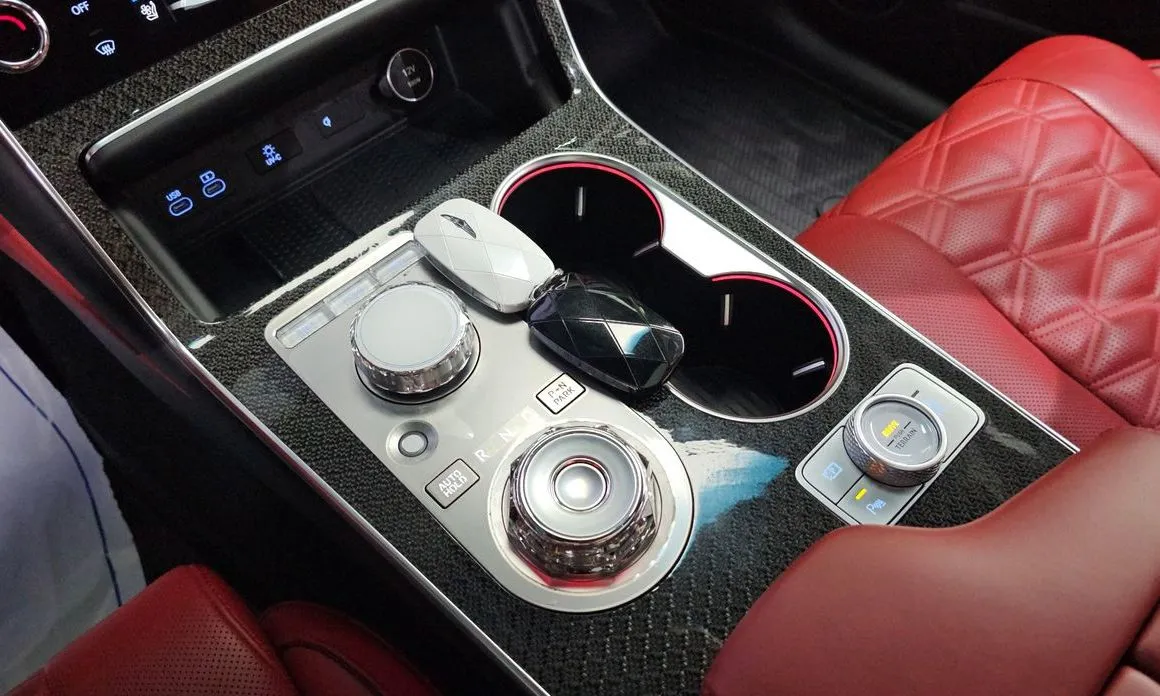 Genesis GV80 — фото 10