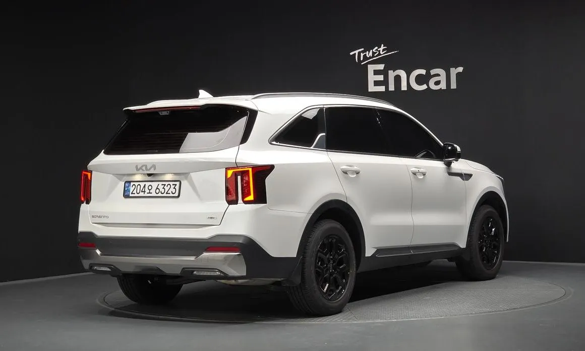 Kia Sorento — фото 3