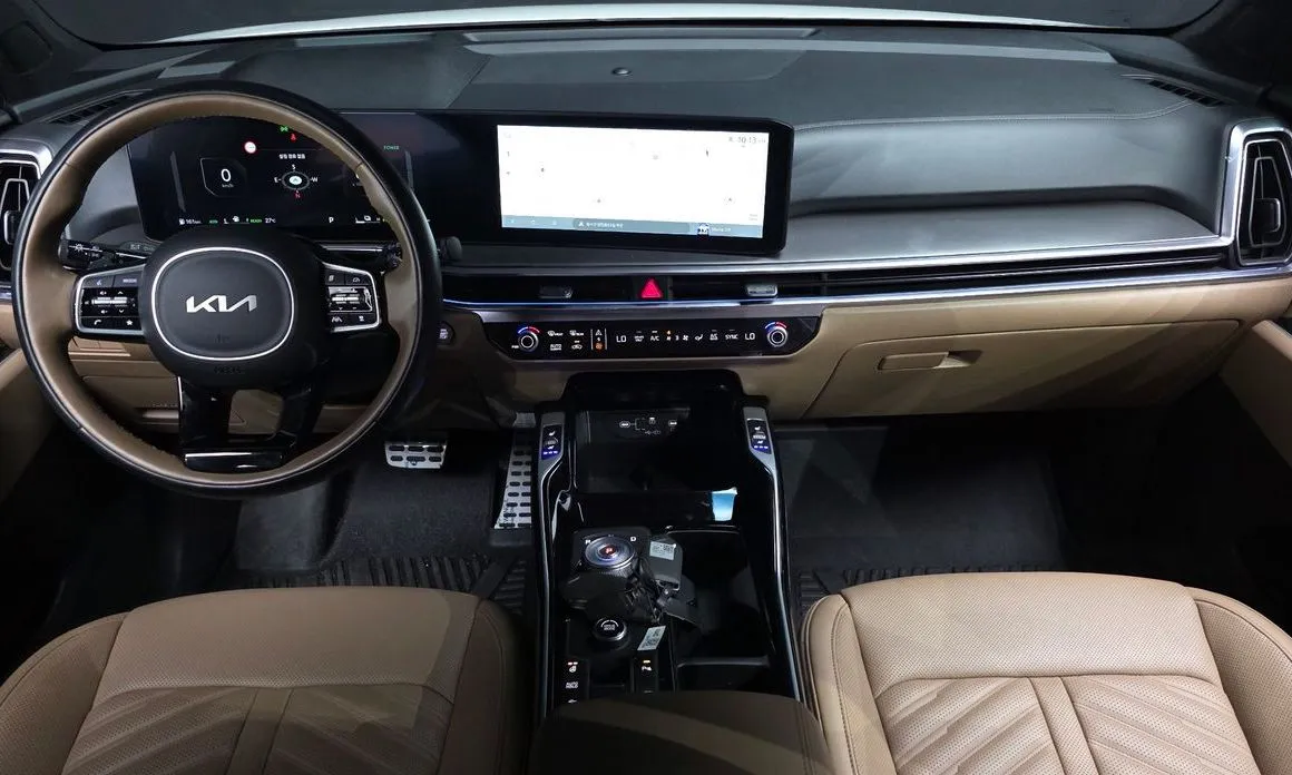 Kia Sorento — фото 10
